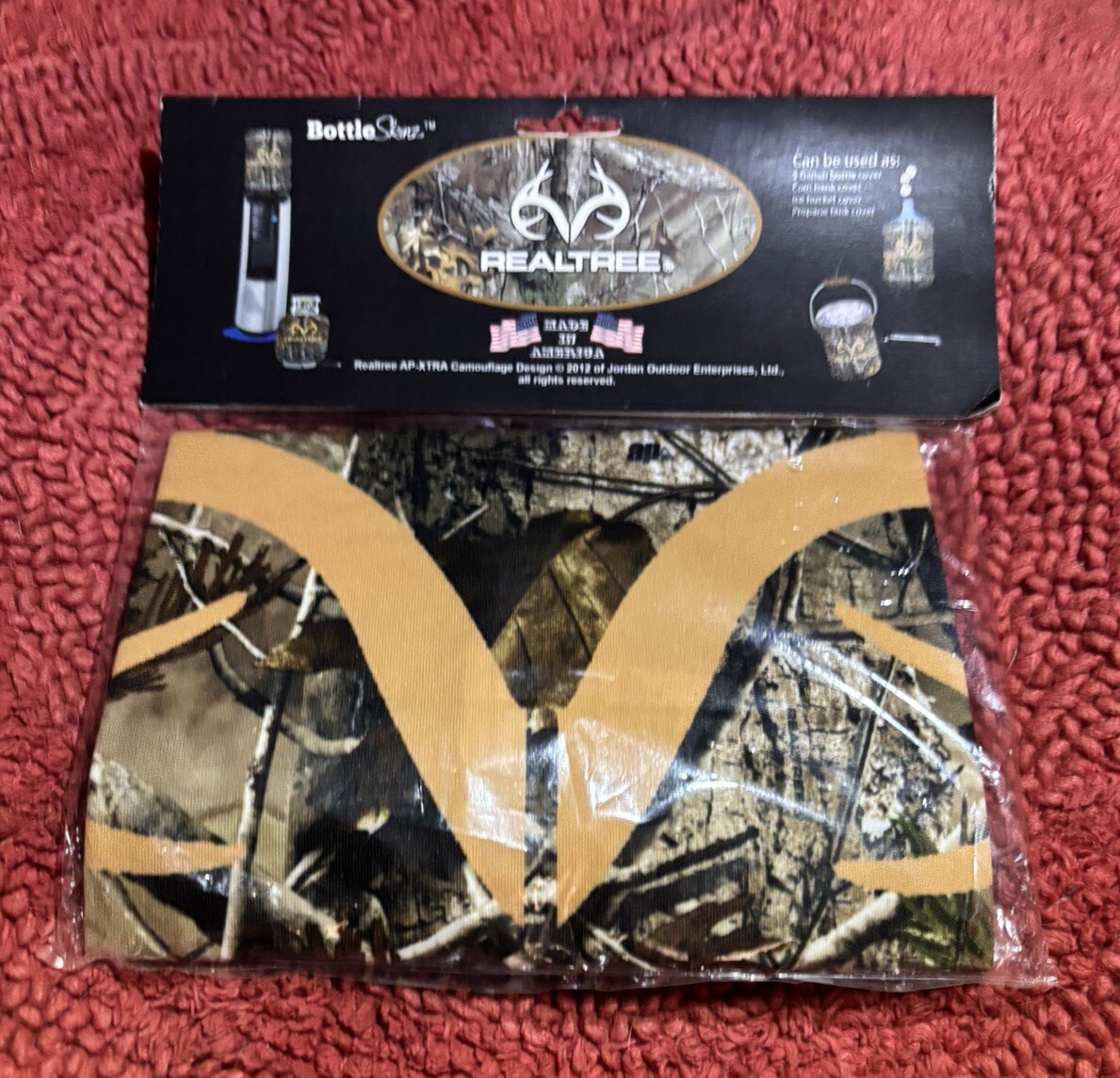 Realtree AP-XTRA Camouflage Bottle Skins Propane, 5 Gal Water Bottle, Cover NEW