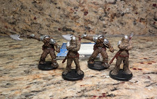 WOTC Star Wars Miniatures - Old Republic Wookiee Army KOTOR - 4 Figures w/ Cards