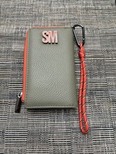 STEVE MADDEN ZIP AROUND WALLET WITH ROPE WRISTLET CARDHOLDER CASE