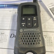 Motorola Talkabout Walkie Talkie T200 22 Channel Weatherproof 2 Way Radio