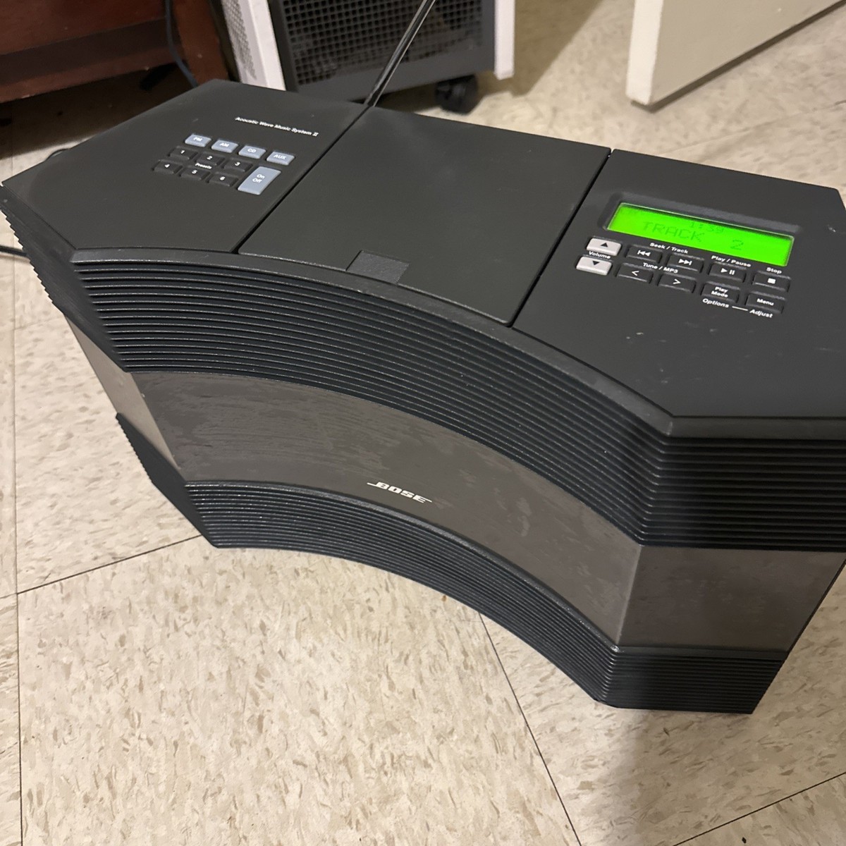 スピーカー・ウーファー Bose Acoustic Wave Music System II Amazon.com: Bose Acoustic Wave Music System II - Titanium