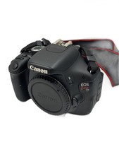 CANON EOS Kiss X5 Double Zoom Kit ds126311