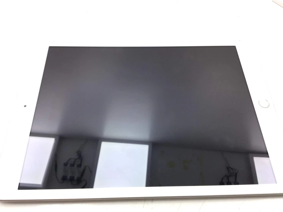 Apple iPad (8th generation) · 128GB · Wi-Fi, foto 1 de 5