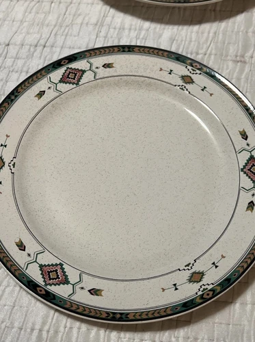Nice 18 Pc Studio Nova ADIRONDACK Dinner & Salad Plates + Bowls Aztec Southwest