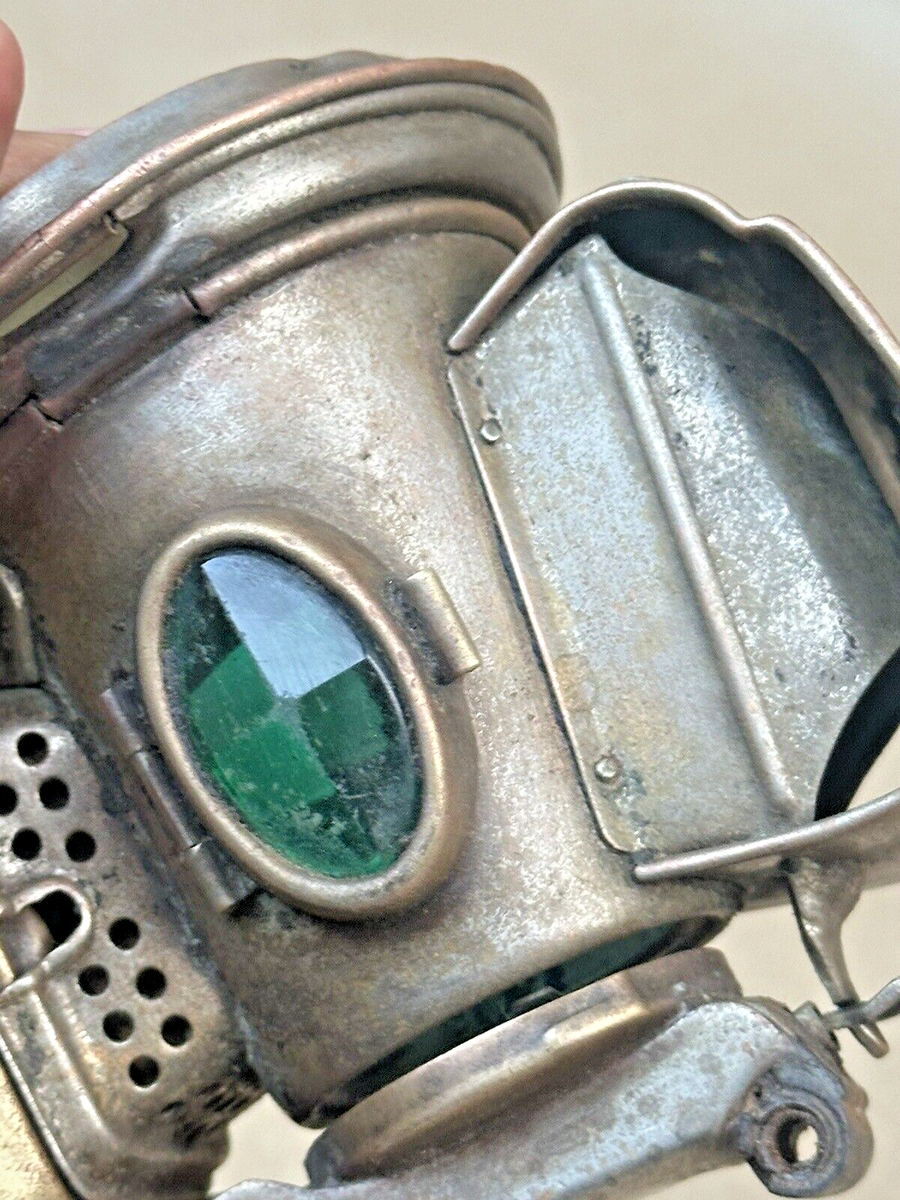 Victoria Era Lucas Silver King Bicycle Lamp KING OF THE ROAD LION