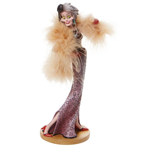 Disney Showcase Couture de Force 101 Dalmatians Cruella de Vil Figurine - Picture 6 of 9
