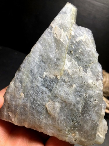 262g Madagascar Purple Labradorite natural crystal 1/2 polishing stone Z781 - Picture 8 of 8