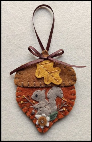 PATTERN!~*Magical Fall*~Autumn Ornaments~wool applique~ PATTERN! - Picture 7 of 7