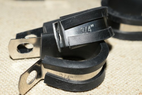 50 Pcs 3/4" Stainless Cushioned Pipe Hangers Loop Clamps copper CPVC PEX clamp - Picture 3 of 12