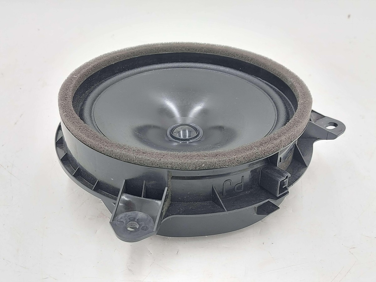 2020 TOYOTA TACOMA REAR RH RIGHT DOOR SPEAKER 86160-02B40 | eBay