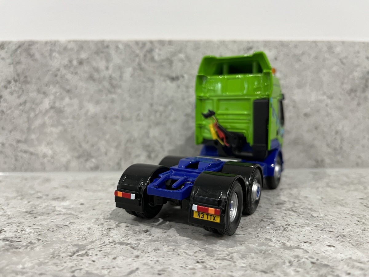 CORGI 1/50 SCALE CC12205 - Scania Curtainside Truck - Stan Robinson EUR CORGI 1/50 SCALE CC12205 - Scania Curtainside Truck - Stan Robinson EUR