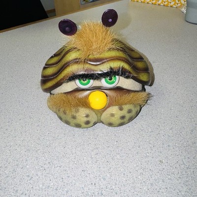 Tiger Electronics Hasbro  Shelby  Toy Furby Pre-Owned See Photos