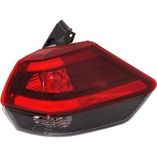 For Nissan Rogue 2018 2019 Tail Light Passenger Side Outer For NI2805113