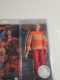 NECA Nightmare On Elm Street Freddy Krueger NES Clothed Horror Action Figure
