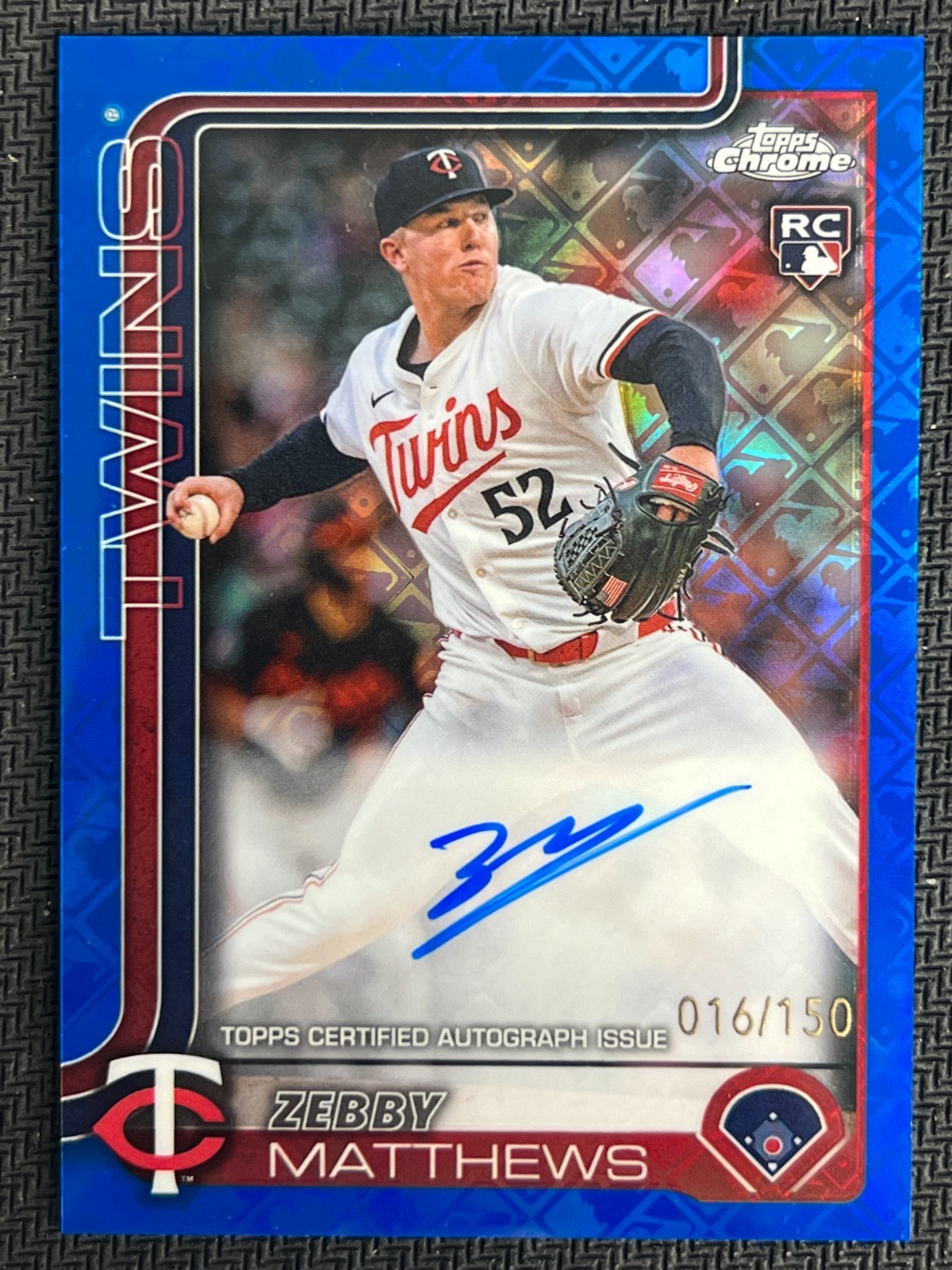 2025 Topps Chrome Blue MLB Logo RA-ZM Zebby Matthews RC Rookie Auto Twins 16/150