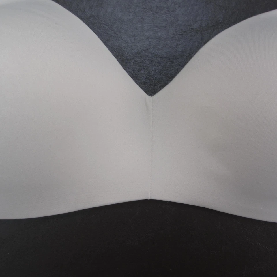 Warner's Bra Womens 40B Beige Nude Wire-Free Lightly Lined T-Shirt Smooth Hook - Image 3 of 4