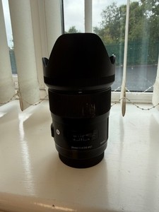 Sigma Art 35mm f/1.4 DG Prime Lens Canon EF + USB Dock UD-01E Hood Case