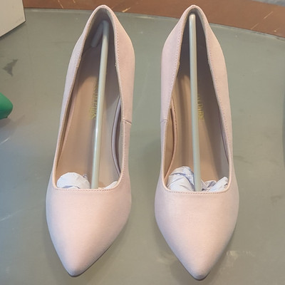 Christian-New Pink Suede Pointed Toe Stiletto Pump Heels Slip On US 8