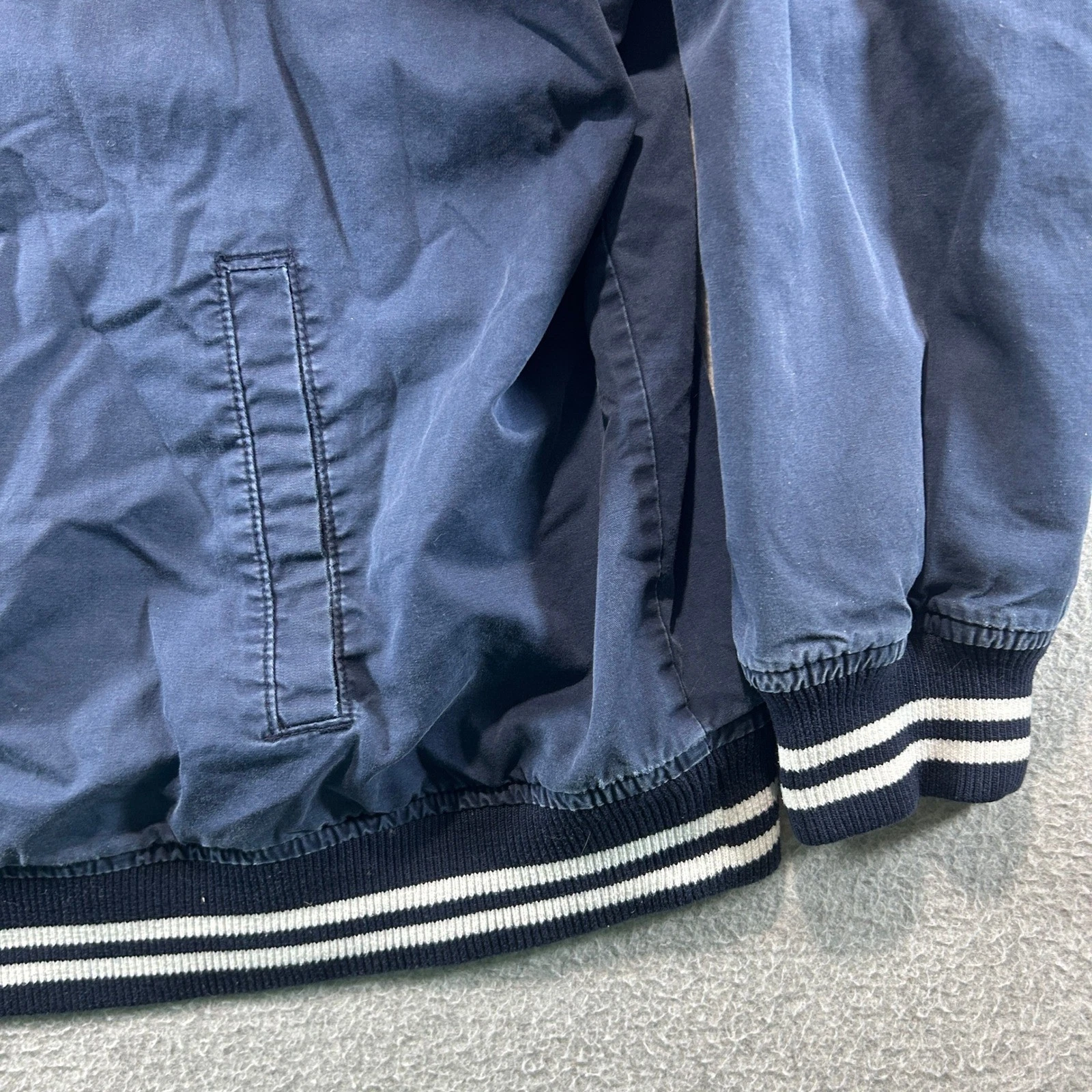 Old Navy Bomber Jacket Mens XXL Blue Varsity Striped Trim Snap Front Outerwear image 3
