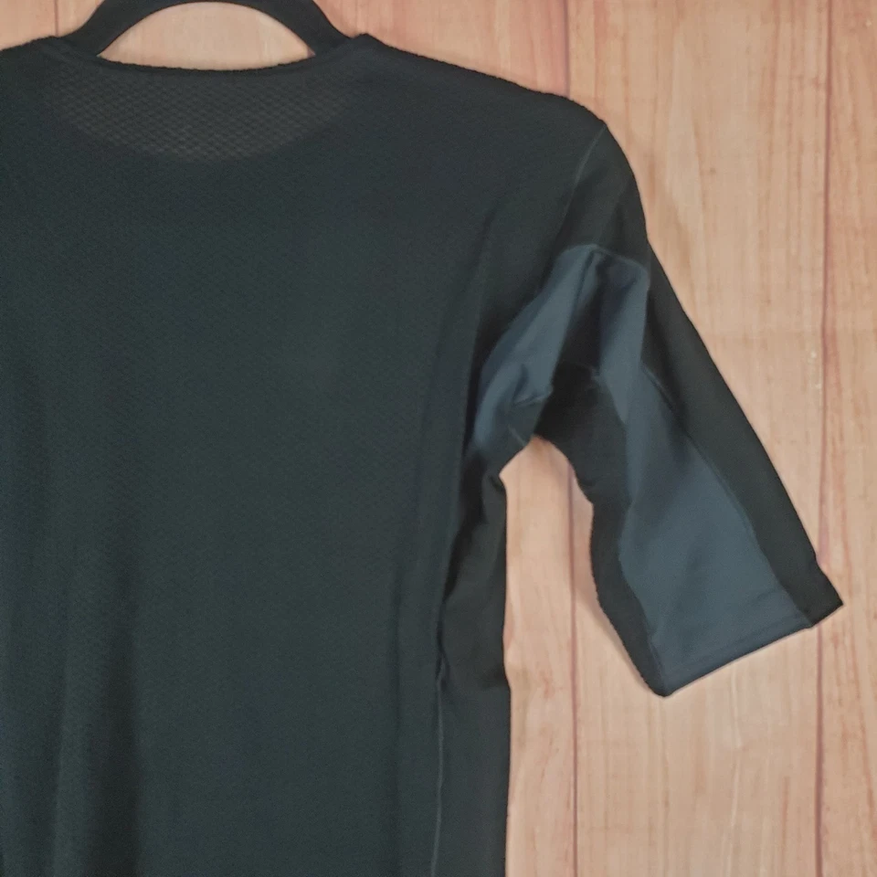 Pearl Izumi Transfer Cycling Baselayer Top Womens Medium Black Wool Form Fit - Image 4 of 4