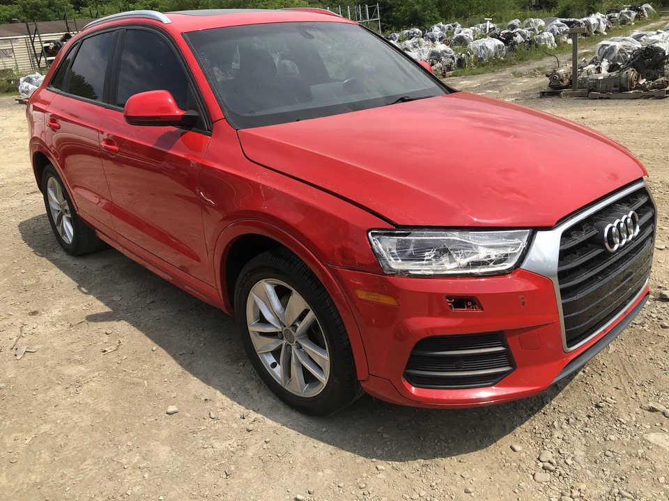 Eje trasero nudillo/tubo 17 AUDI Q3 lado del conductor trasero izquierdo Foto 3 de 4