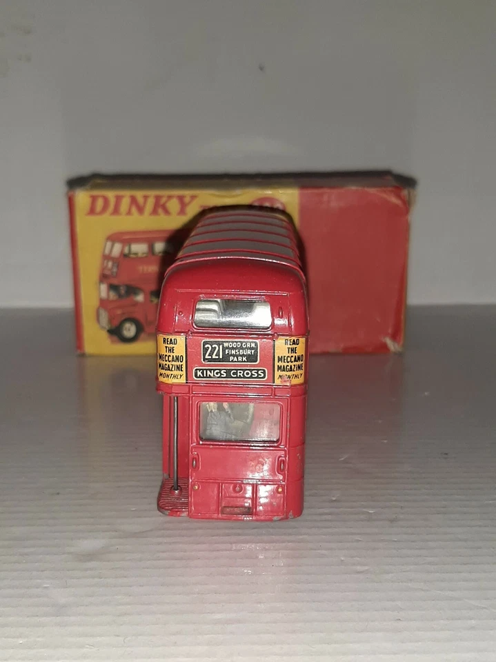 ROUTEMASTER BUS CON DUE PERSONAGGI REF.289 DINKY TOYS OBSOLETO - Immagine 4 di 4