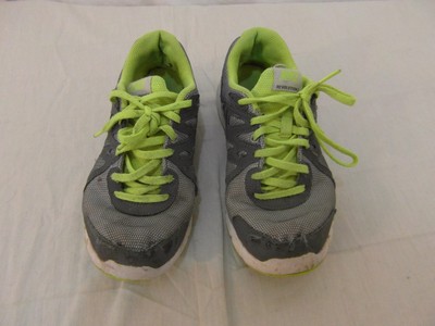 nike revolution 2 boys sneaker