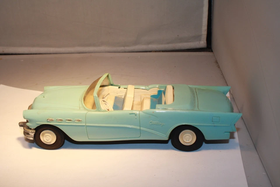 1956 Buick Century Convertible Promo 1/25 Scale Parts Model Car AMT Made in USA - Image 2 of 4