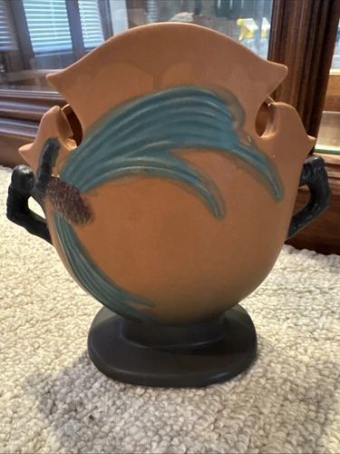 Roseville Pine Cone Brown (Reproduction) Vintage Pottery Ceramic Vase 845-8