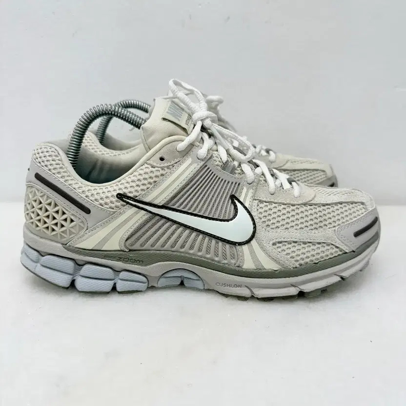 Nike Bomerro 5 Light Oerwood Sneakers Men's 270 thumbnail 8