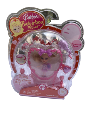 2008 Barbie Peek- a- Boo Petites doll Valentine w/acces. #93 by