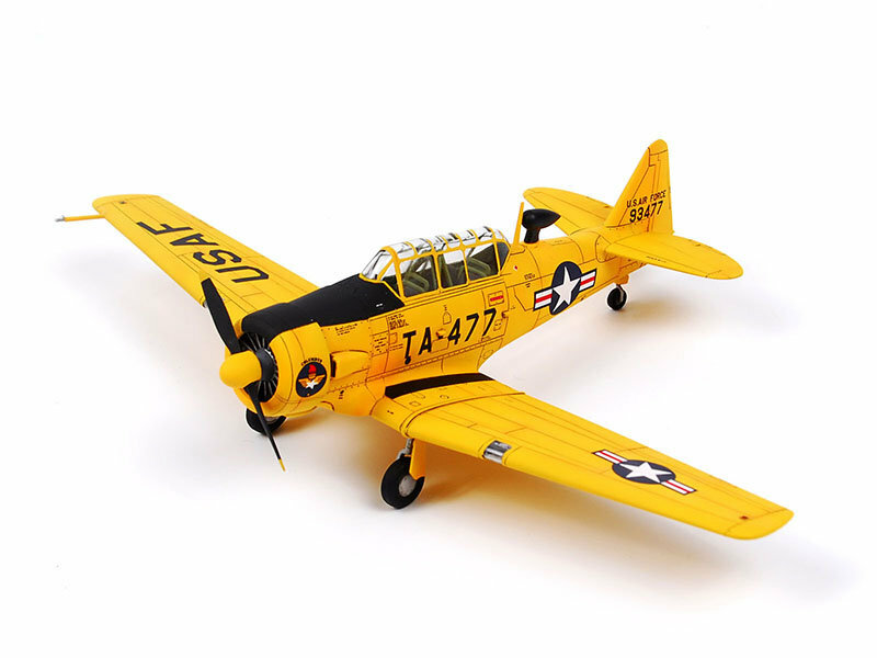 Wolfpack 1/72 T-6G Texan WWII US Trainer WP17207 | eBay