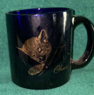 CHESSIE Cobalt Blue Coffee Cup With Chessie In Gold Chessie System Under Picture