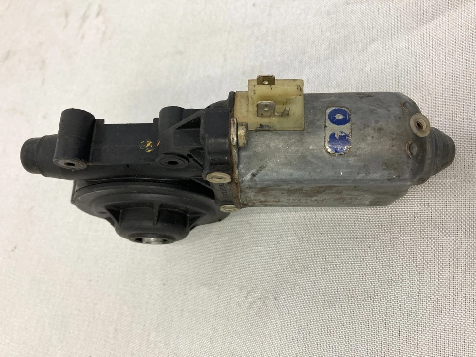 Motor ventana lateral derecha pasajero 88-94 Porsche 911 964 930 Bosch 0130821209 Foto 3 de 4