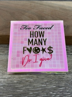 Too Faced x Erika Jayne Pretty Mess High Impact Highlighter Money Honey