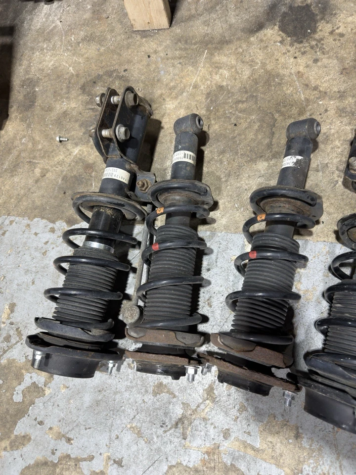 Amortiguadores Subaru BRZ Scion FR-S 2013-2020 Toyota 86 OEM/85 k millas Foto 3 de 4