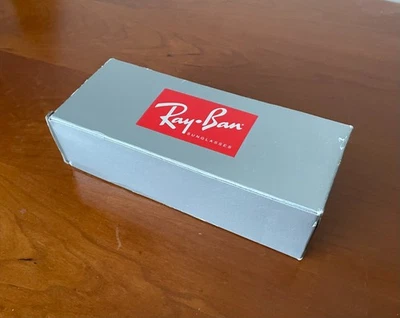 Ray-Ban Justin RB4165 Square Sunglasses Black Frame Grey Tinted Lens 145mm