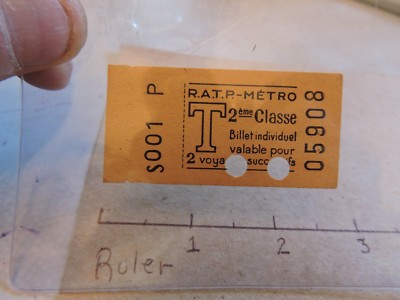 CARTE HEBDOMADAIRE AUTOBUS métro PARIS RATP ticket 4 U 720 EUR 8,00