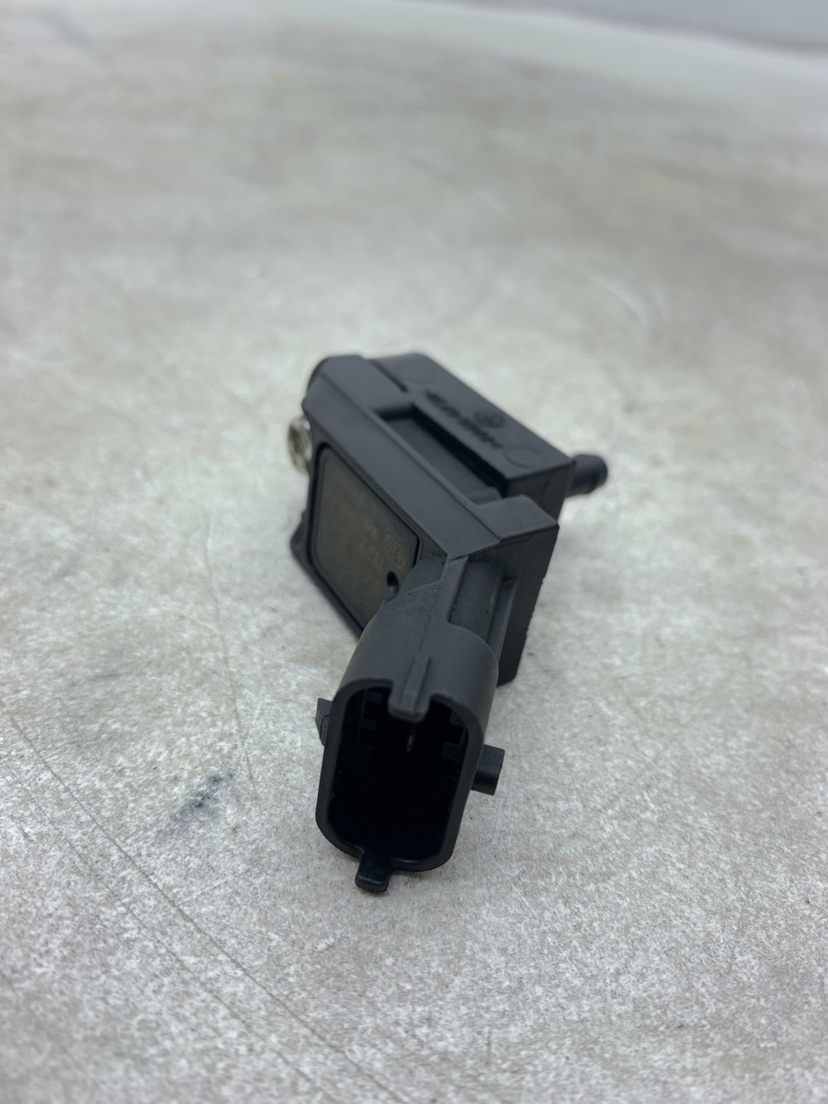 Aston Martin DBS 2019 Boost pressure sensor