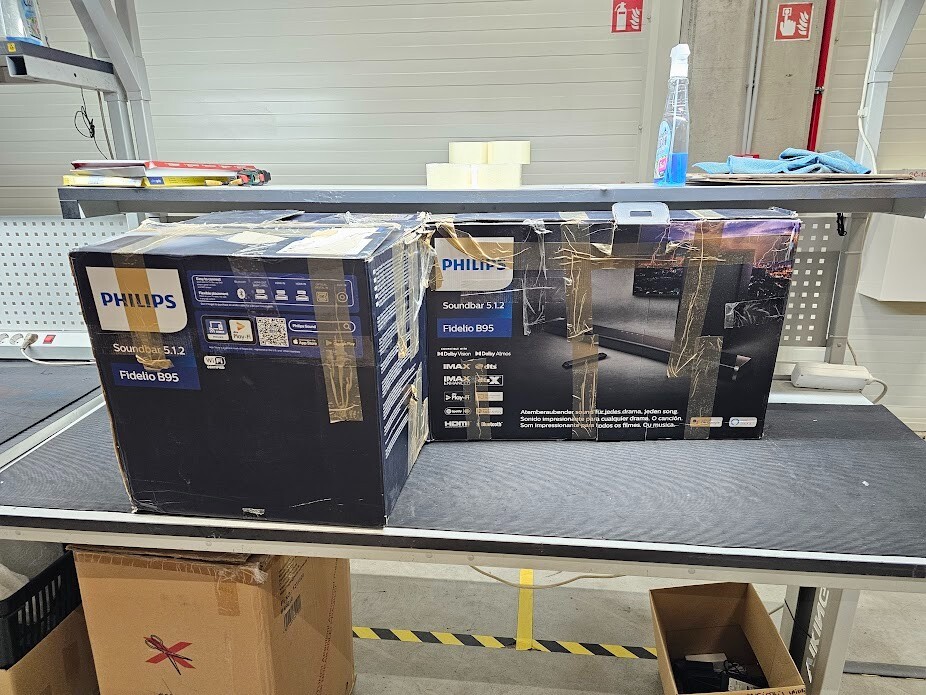 Philips Fidelio B95 5.1.2 Soundbar - Working, Signs of Use, Premium Audio