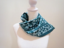 Vintage Robinson /Golluber 21" x 21" Scarf