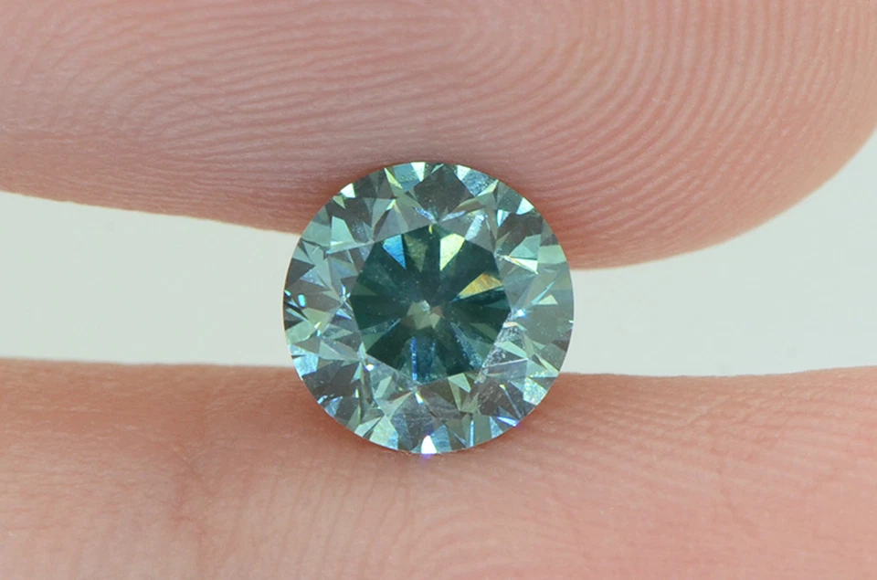 Loose Round Shape Diamond Fancy Green Color 1.10 Carat VS1 Enhanced Certified - Image 4 of 4