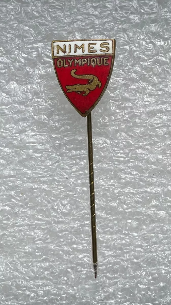 Rare Vintage pin badge FRANCE NIMES OLYMPIQUE FOOTBALL CLUB enamel