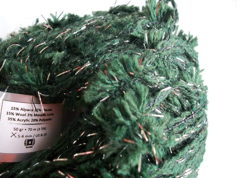 Fio de borboleta alpaca da Ice Yarns, verde escuro/prata, lote de 2, (77 jardas cada) - Imagem 2 de 3