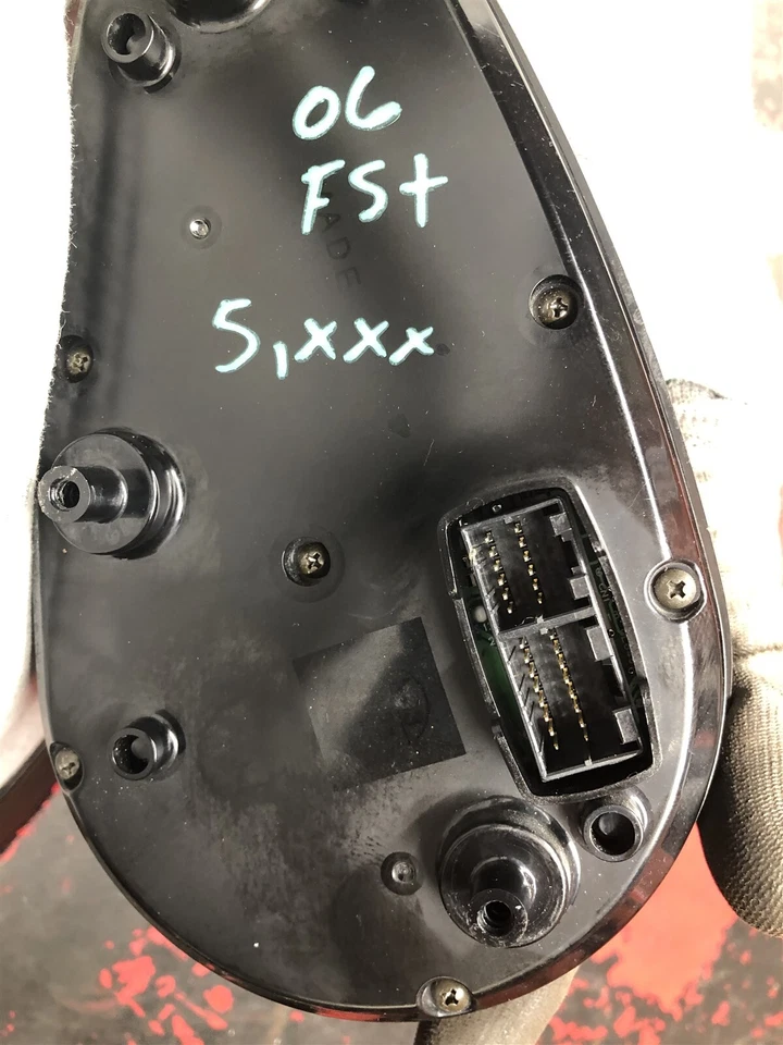 Polaris IQ FST 750 Classic RMK Switchback Fusion 05-15 OEM Speedometer Gauge - Image 3 of 3