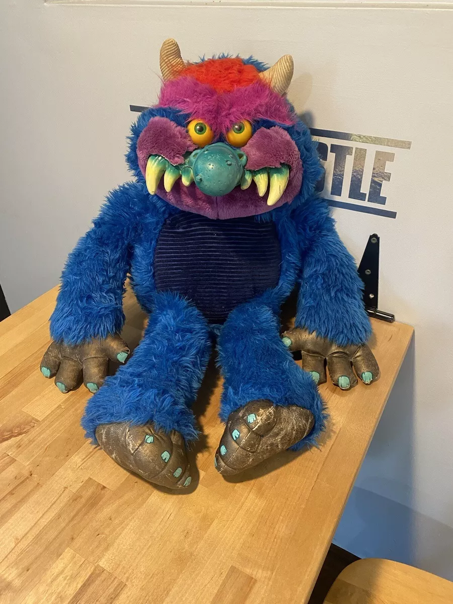 Vintage 1986 My Pet Monster AmToy 24 Inch Big Plush Original No Cuffs.