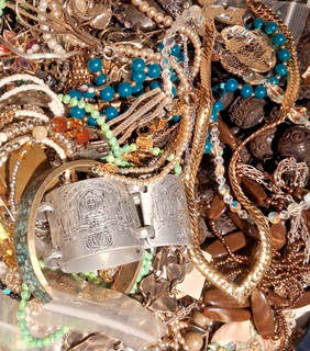 HUGE Vintage Now Junk Jewelry Harvest Crafter's Lot 15 Pounds Glass Metal Lbs