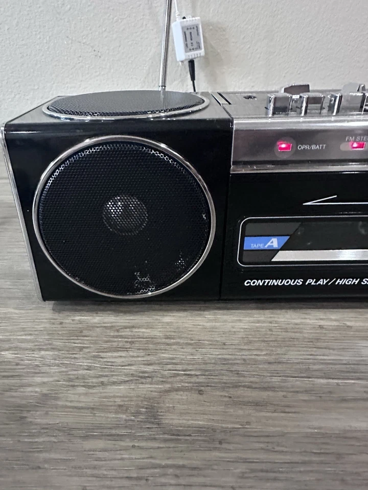 Radio estéreo AM/FM casete duelo cassette boombox sanyo m w800 de colección PROBADO Foto 4 de 4