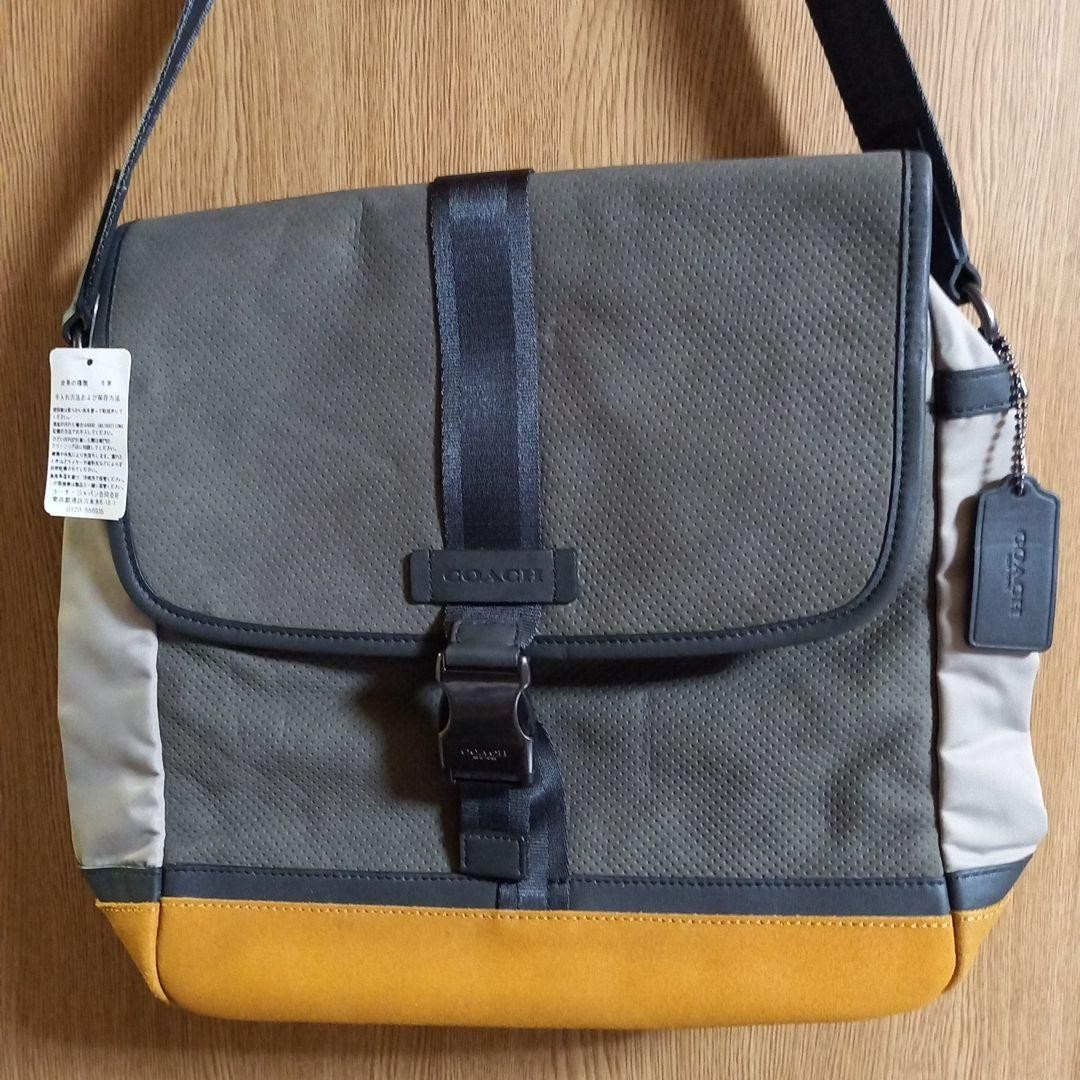 ( Item) COACH Shoulder Bag Varick Buffalotated