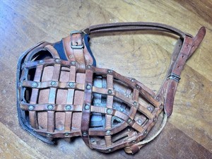 Vtg. AKAH Leather Basket Muzzle - Germany - Ray Allen - Size 8 - Gerrman Shepard